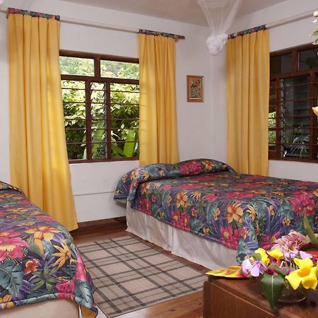 Forres Park Hotel Kingston Dış mekan fotoğraf